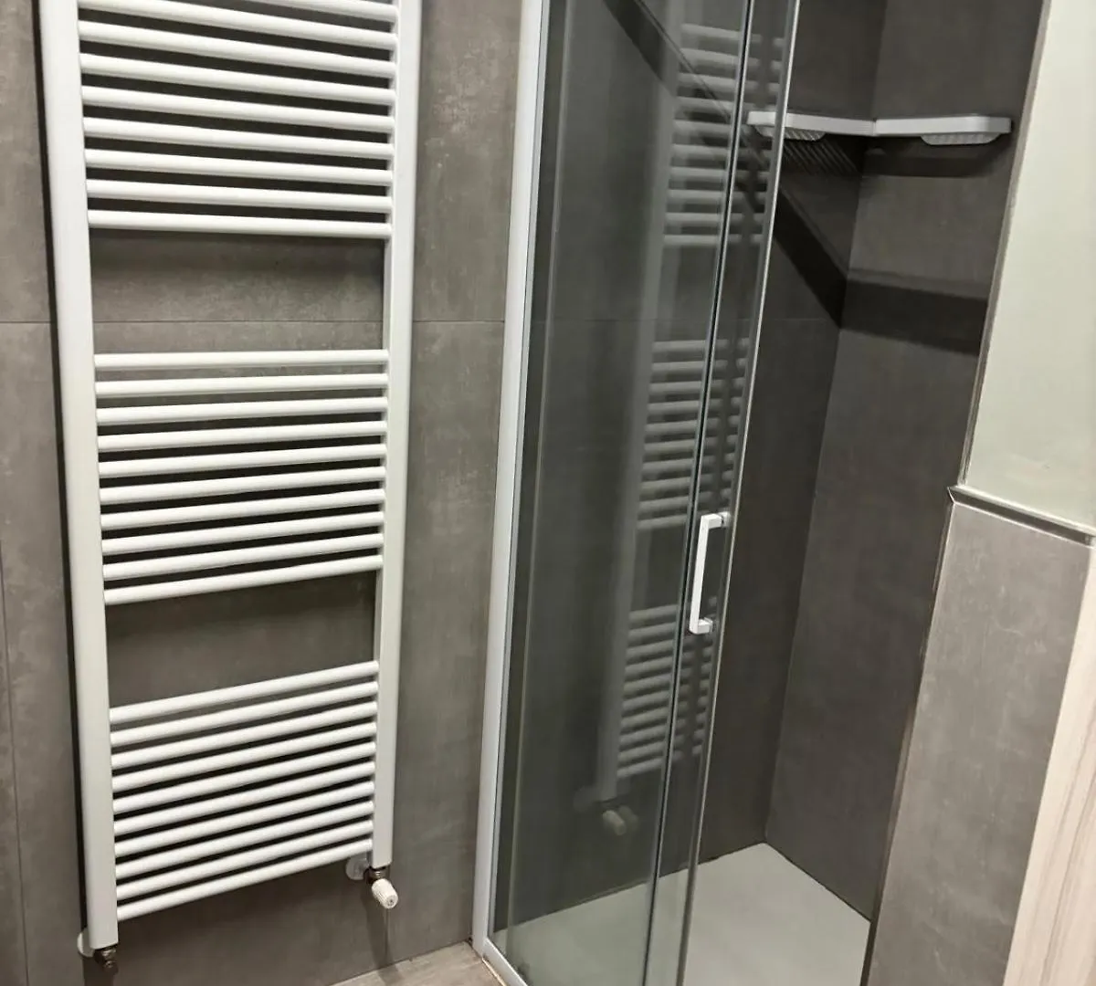 Ile Appartment Πεσκιέρα ντελ Γκάρντα 0*,  Ιταλία