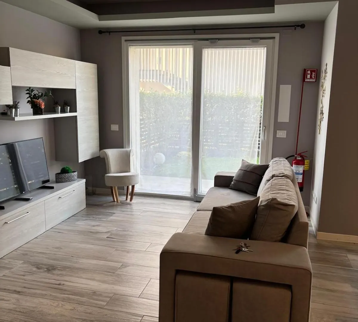Διαμέρισμα Ile Appartment Πεσκιέρα ντελ Γκάρντα