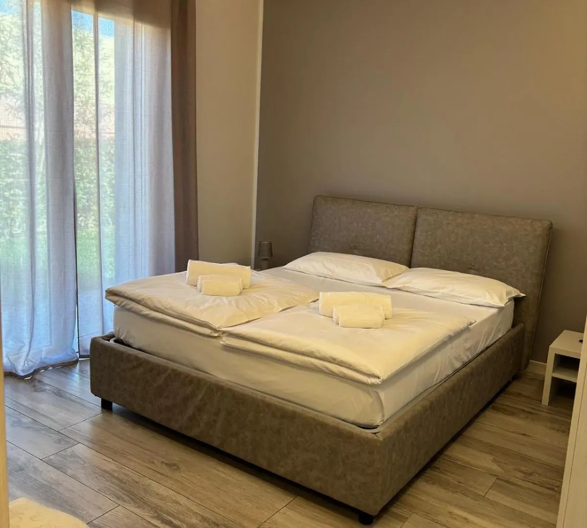 Διαμέρισμα Ile Appartment Πεσκιέρα ντελ Γκάρντα